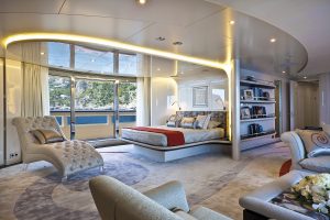 Heesen Yacht Queen Essentia