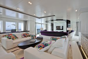 Heesen Yacht Queen Essentia