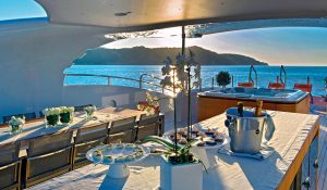 ISA Yachts Papi du Papi