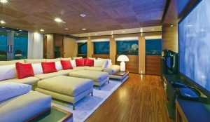 ISA Yachts Papi du Papi