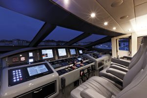 Overmarine Group Mangusta 130