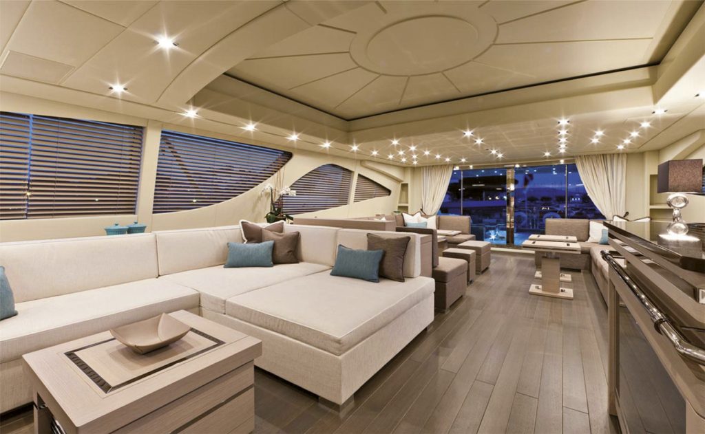 Overmarine Group Mangusta 130