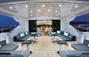 Overmarine Group Mangusta 130