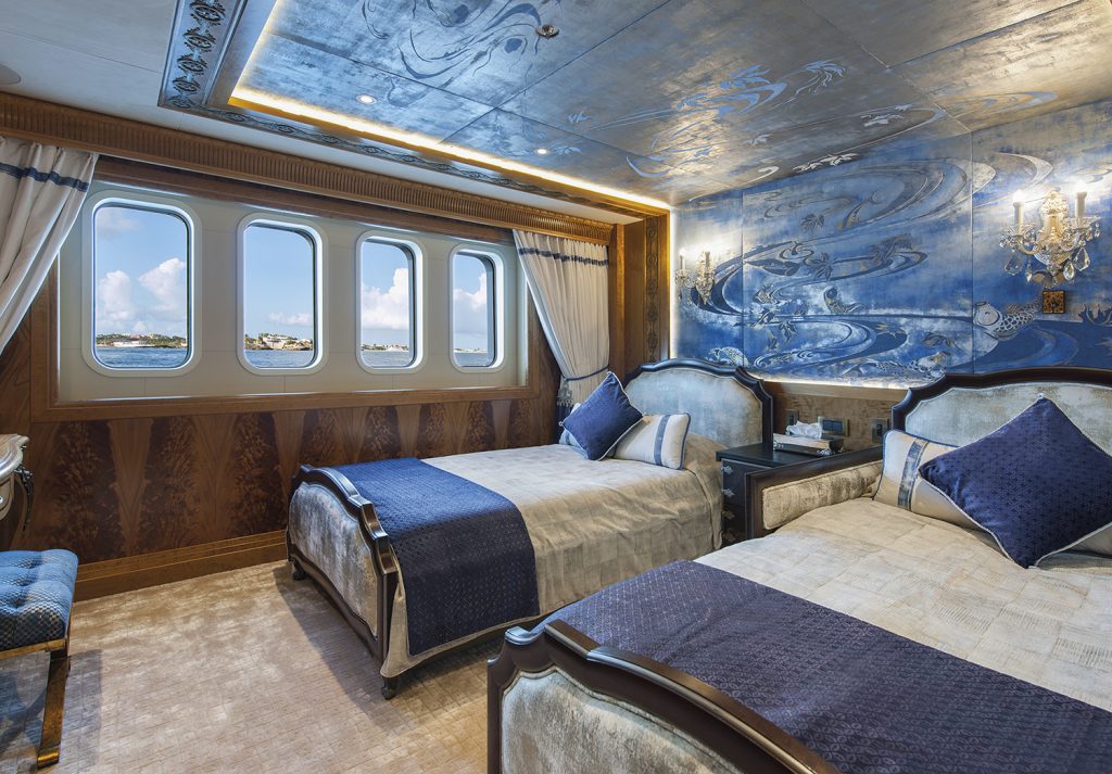 Lurssen Ester III