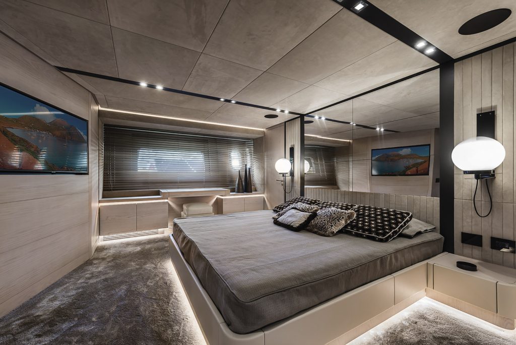 AB Yachts 100 LEA III