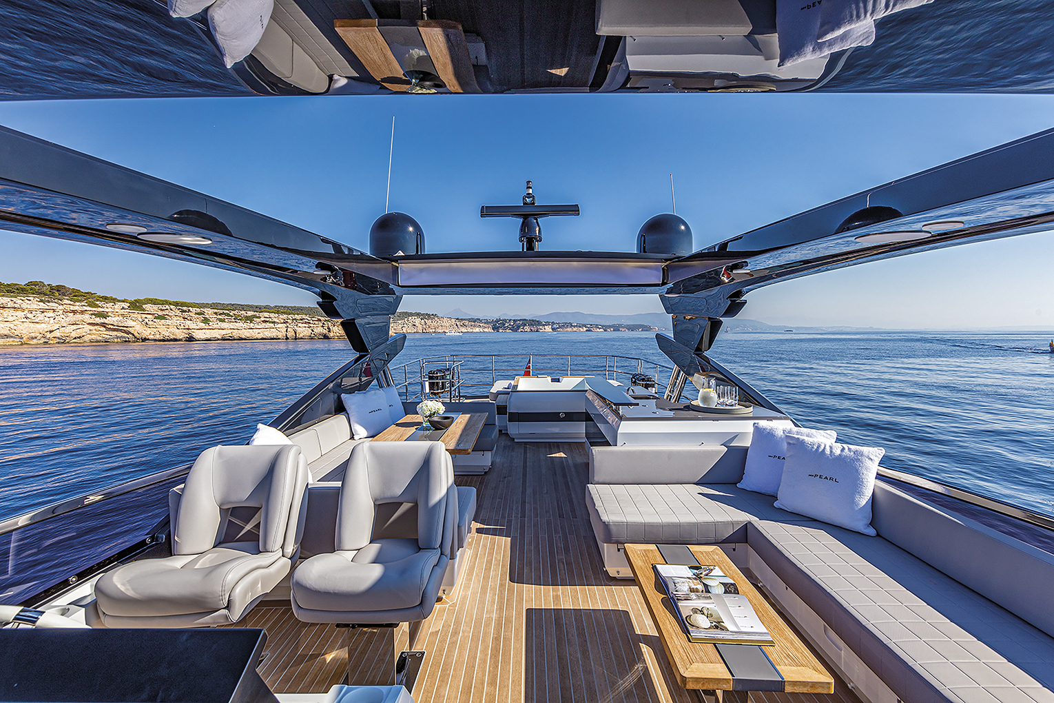 Pearl Yachts 80