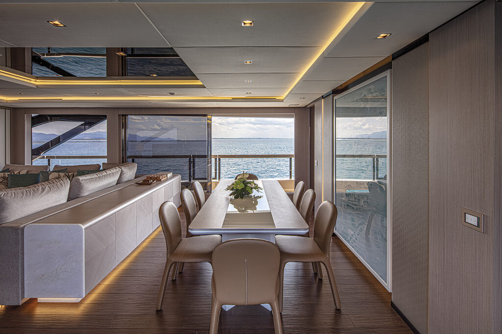 Mangusta GranSport 33