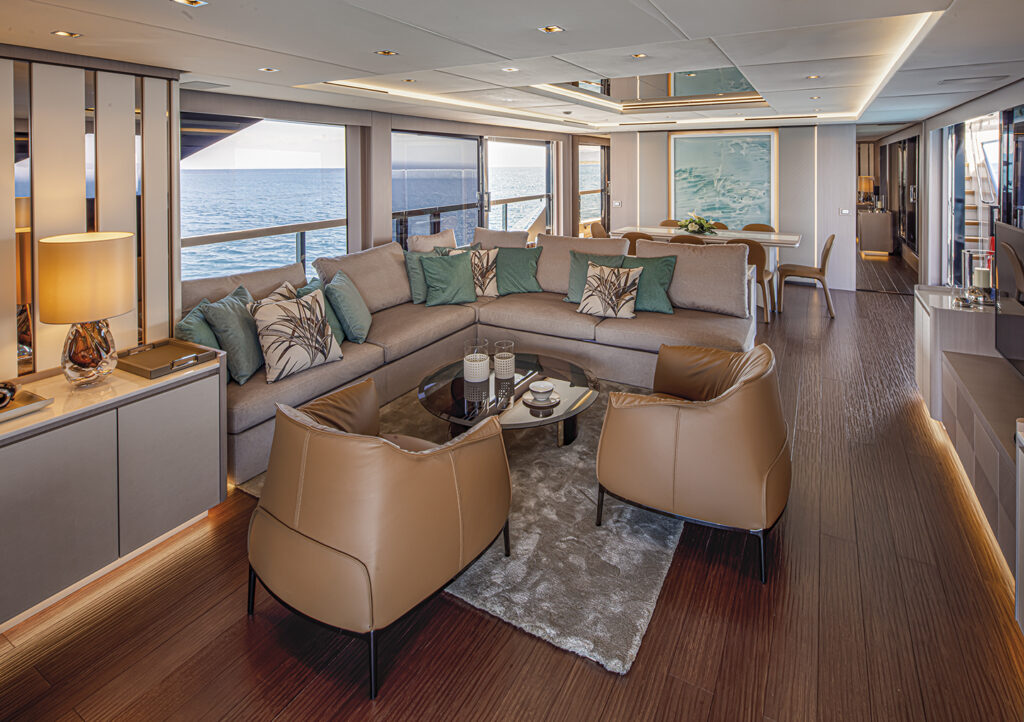 Mangusta GranSport 33