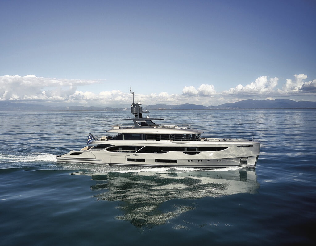 Benetti Oasis 40m