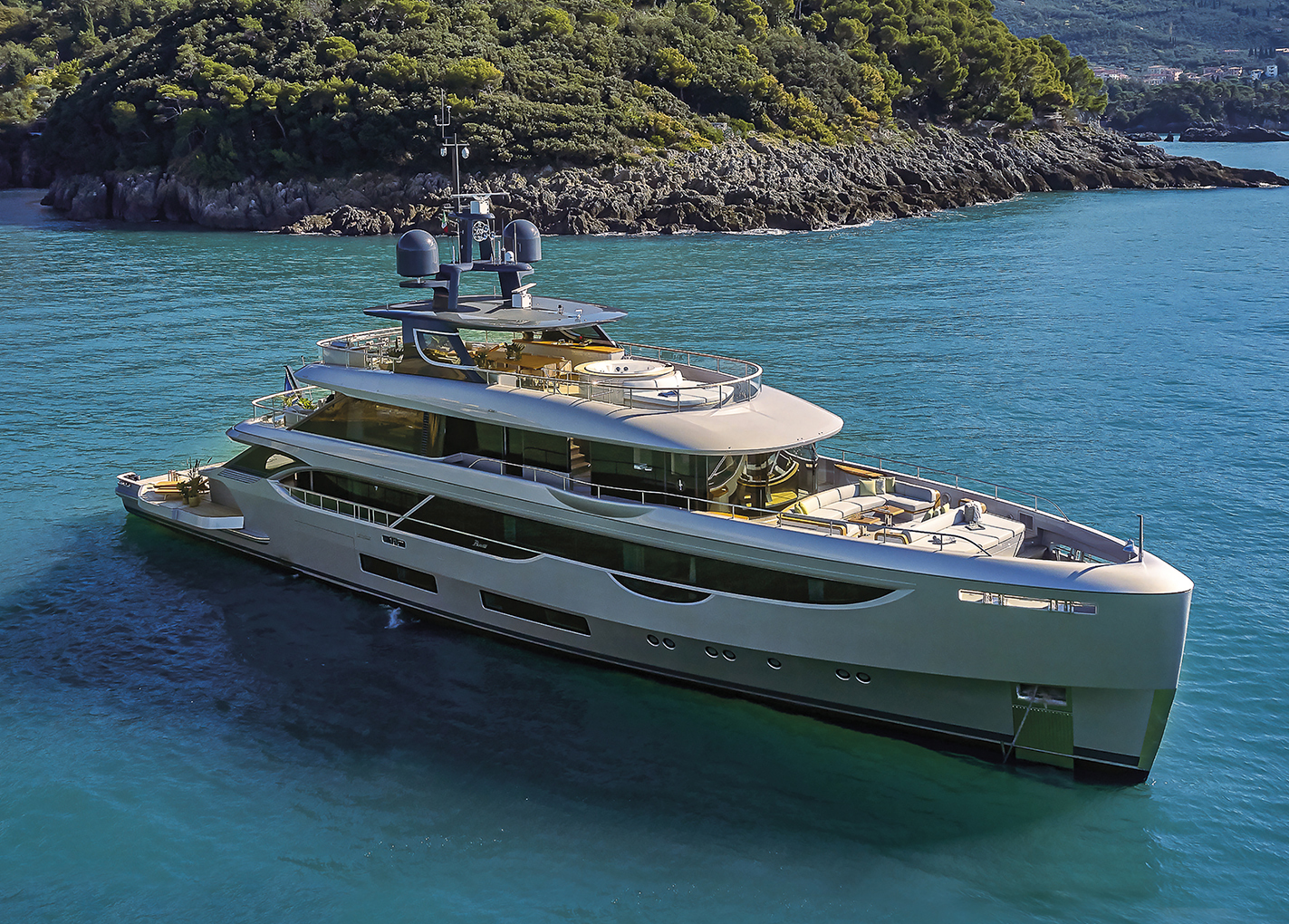 Benetti Oasis 40m