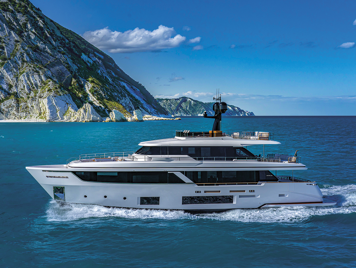 Custom line Navetta 30