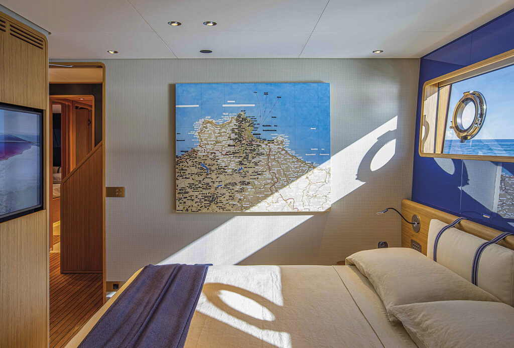 Custom line Navetta 30