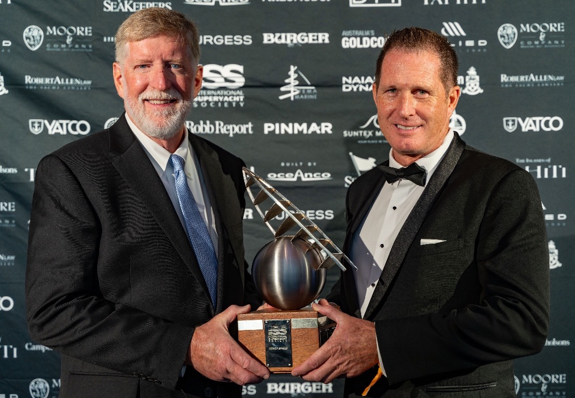 Il Southern Wind SW108 Gelliceaux vince l'ISS Award 2024 per il miglior yacht a vela 24-40m: lusso e sostenibilità